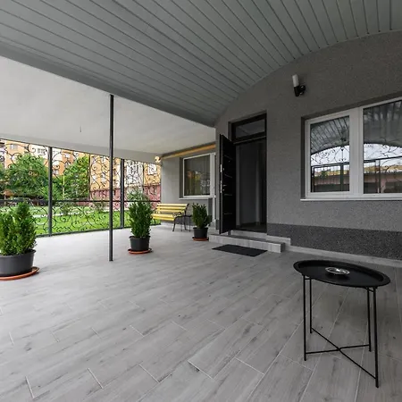 нові затишні Smart-квартири Lего Apartment