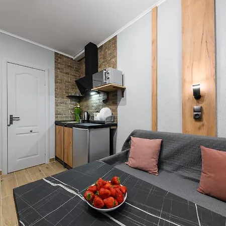 нові затишні Smart-квартири Lего Apartment Uschhorod