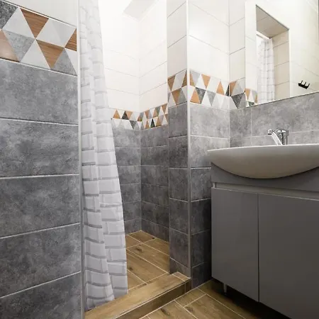 нові затишні Smart-квартири Lего Apartment *