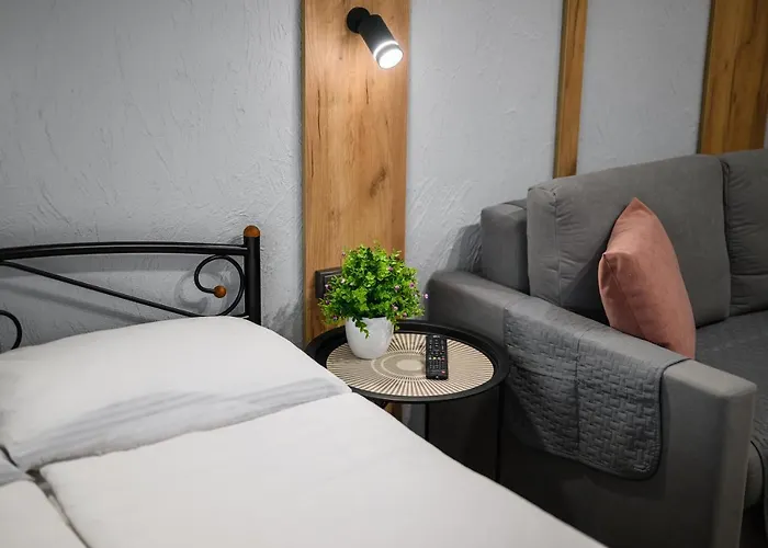 нові затишні Smart-квартири Lего Apartamento Uzhhorod